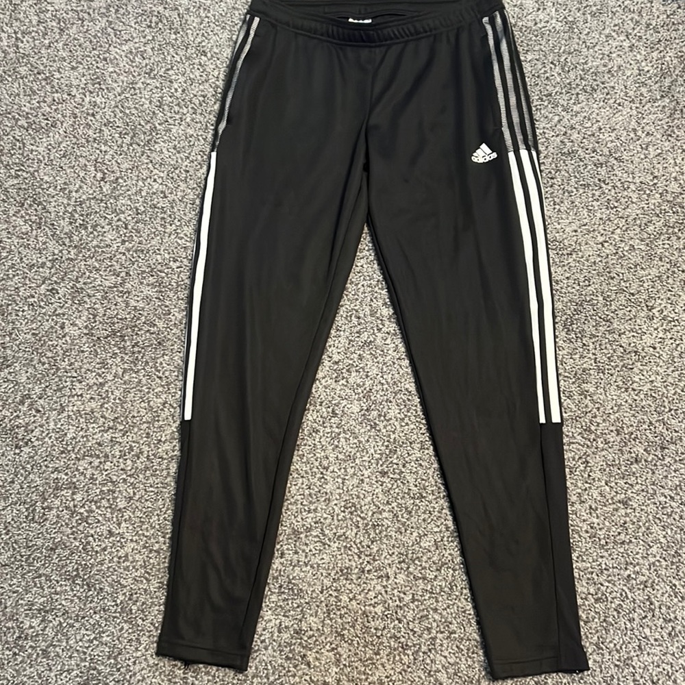 Adidas Women's Aeroready Track Pants Size Medium EUC